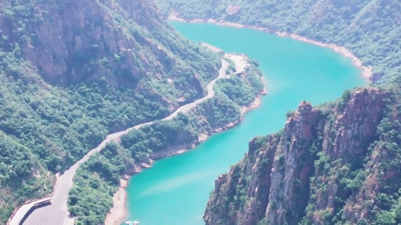 河南省新乡市辉县宝泉景区航拍风光视频素材