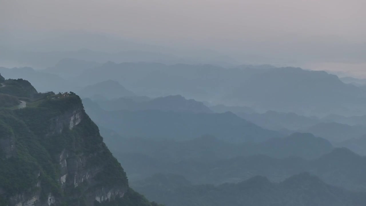 湖南龙山八面山日出云海风光视频素材