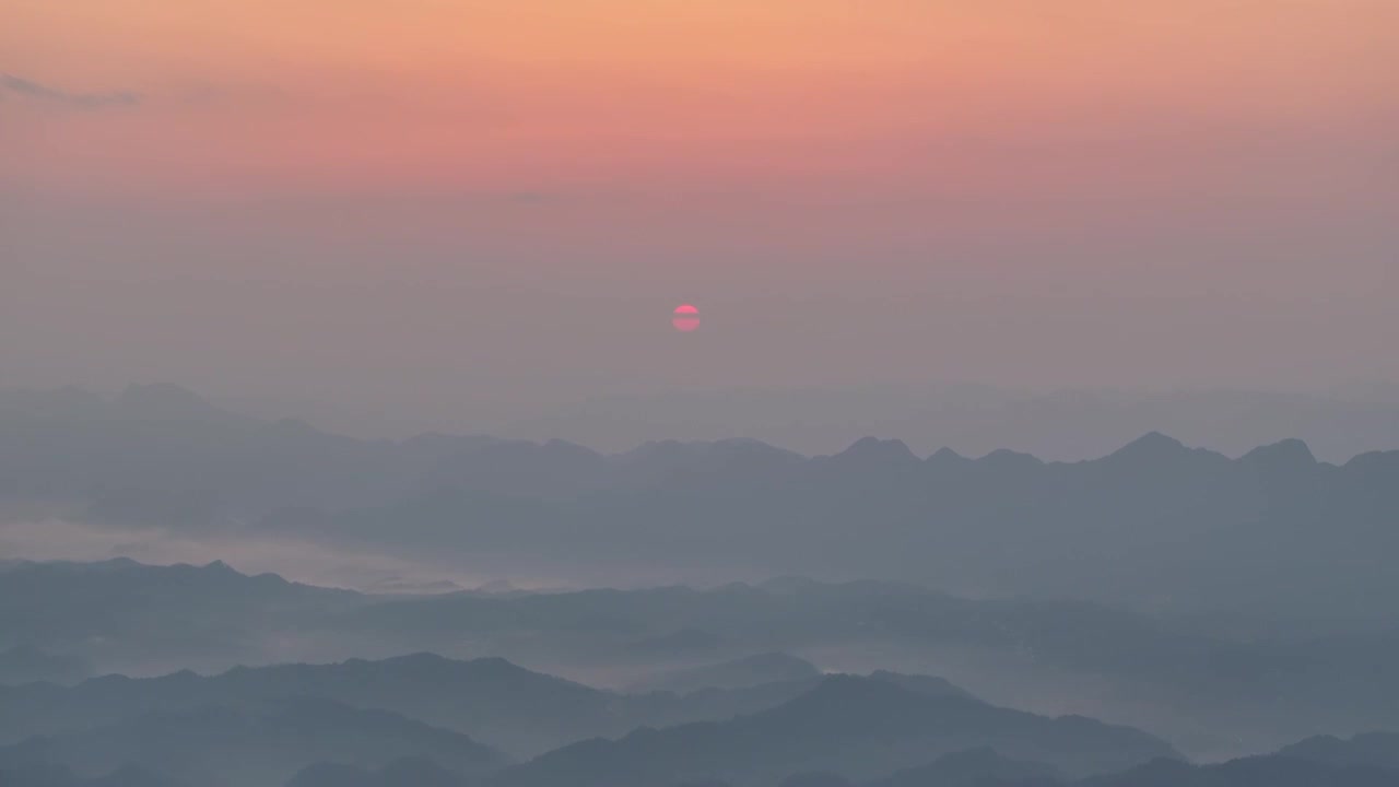 湖南龙山八面山日出云海风光视频素材