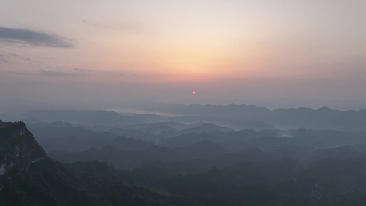 湖南龙山八面山日出云海风光视频素材