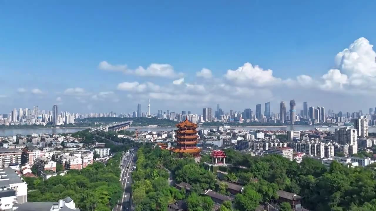 武汉多云奇观，多地标景点延时视频素材