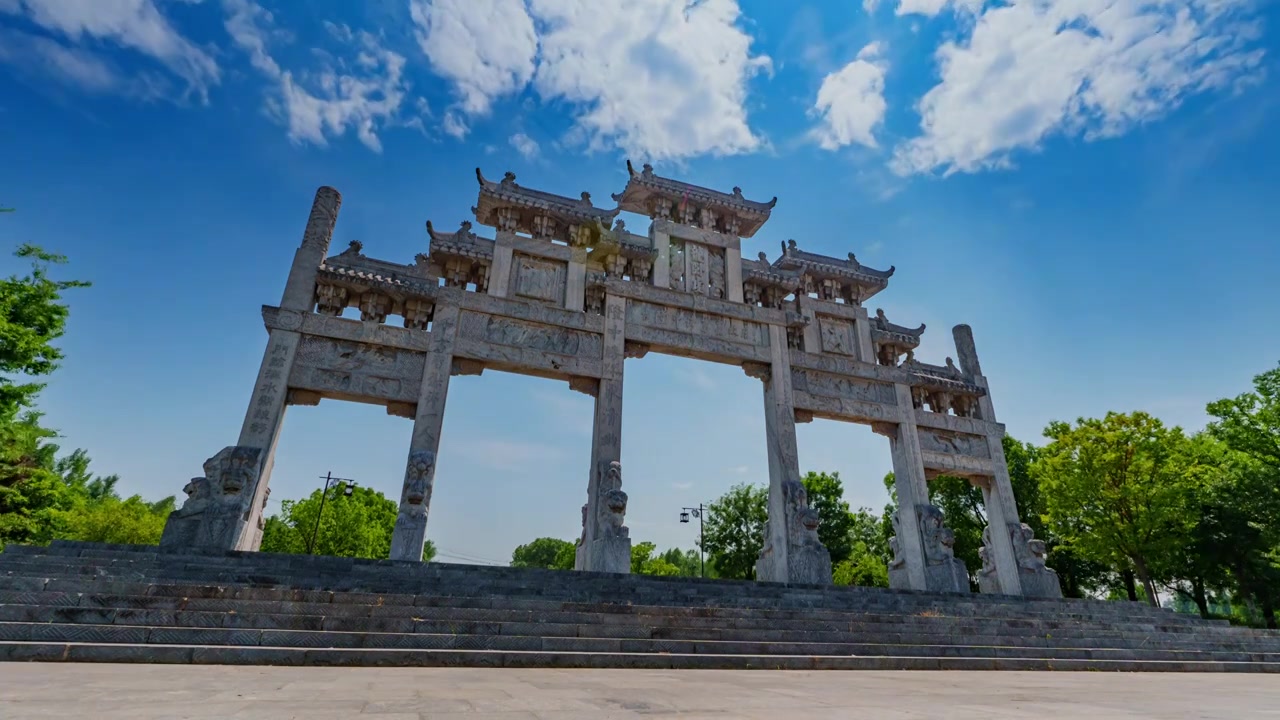 湖北襄阳隆中景区 卧龙处 牌坊视频素材