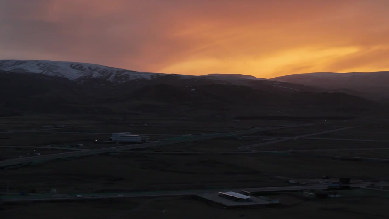 雪山夕阳视频素材