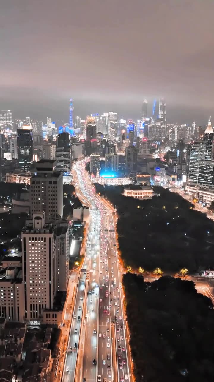 上海夜景 | 航拍延安高架路视频下载