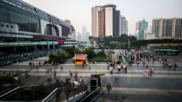 中国深圳火车站到建筑视频素材