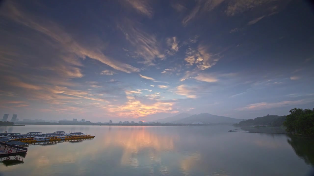 玄武湖日出视频素材