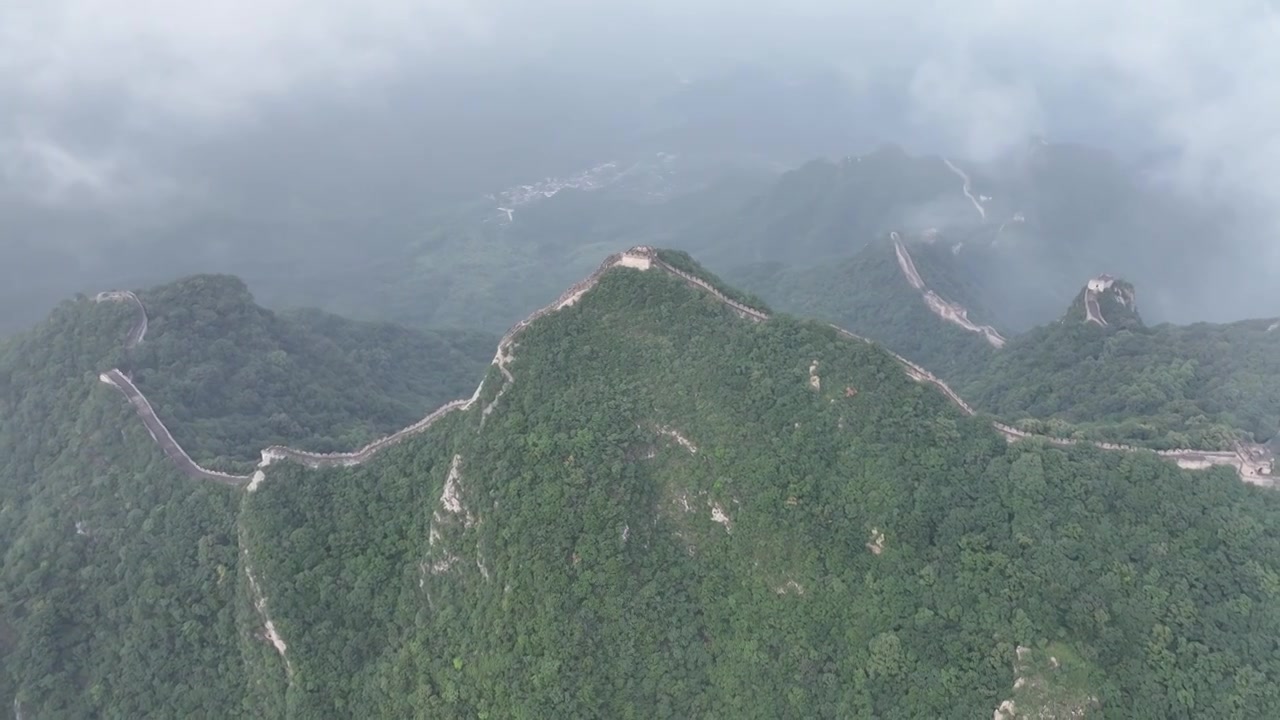 箭扣长城雨后云海，日落晚霞 （2024.06.17）视频素材