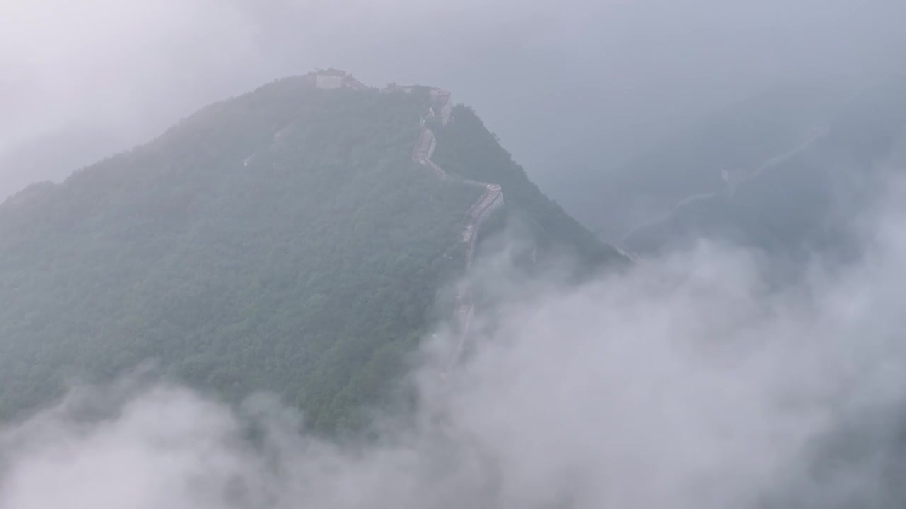 箭扣长城雨后云海，日落晚霞 （2024.06.17）视频素材