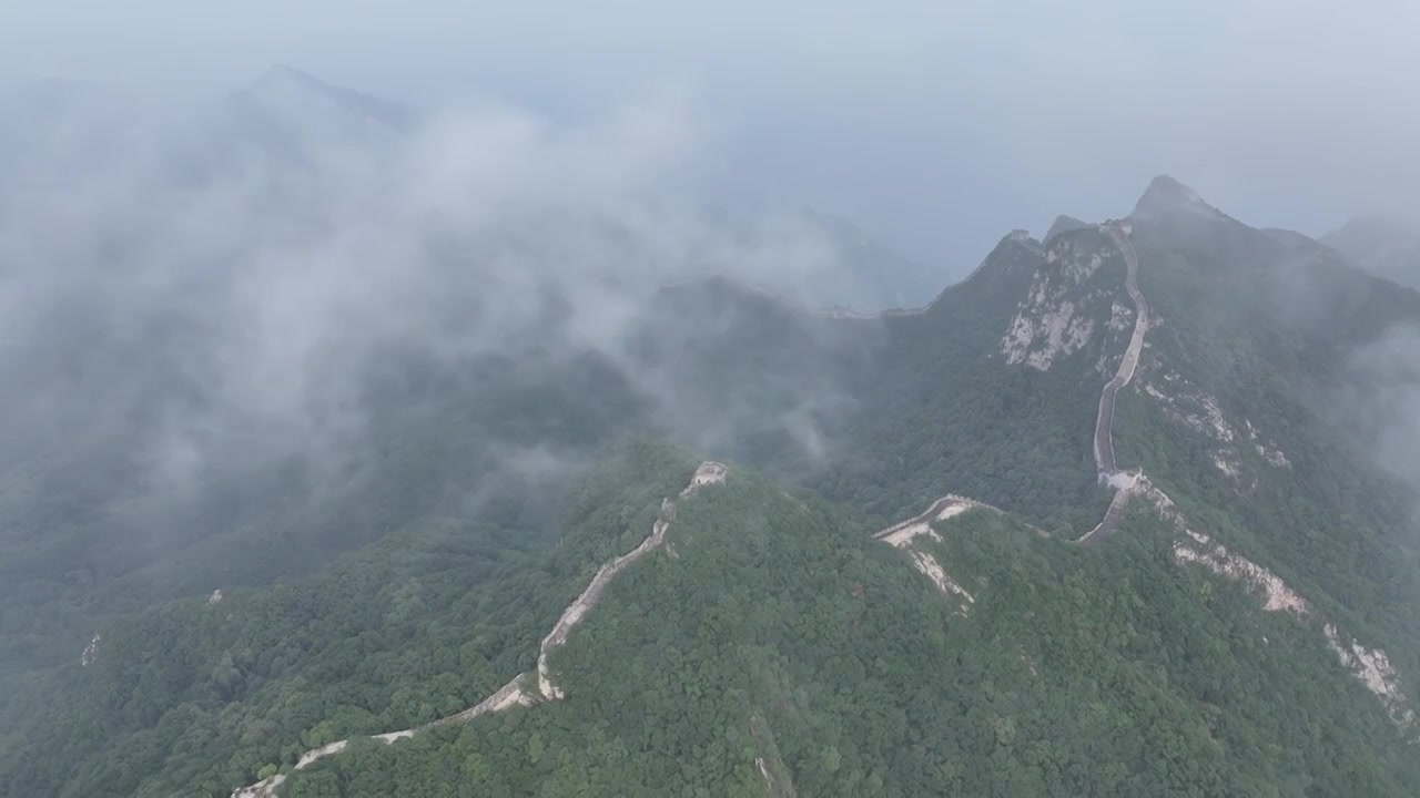 箭扣长城雨后云海，日落晚霞 （2024.06.17）视频素材