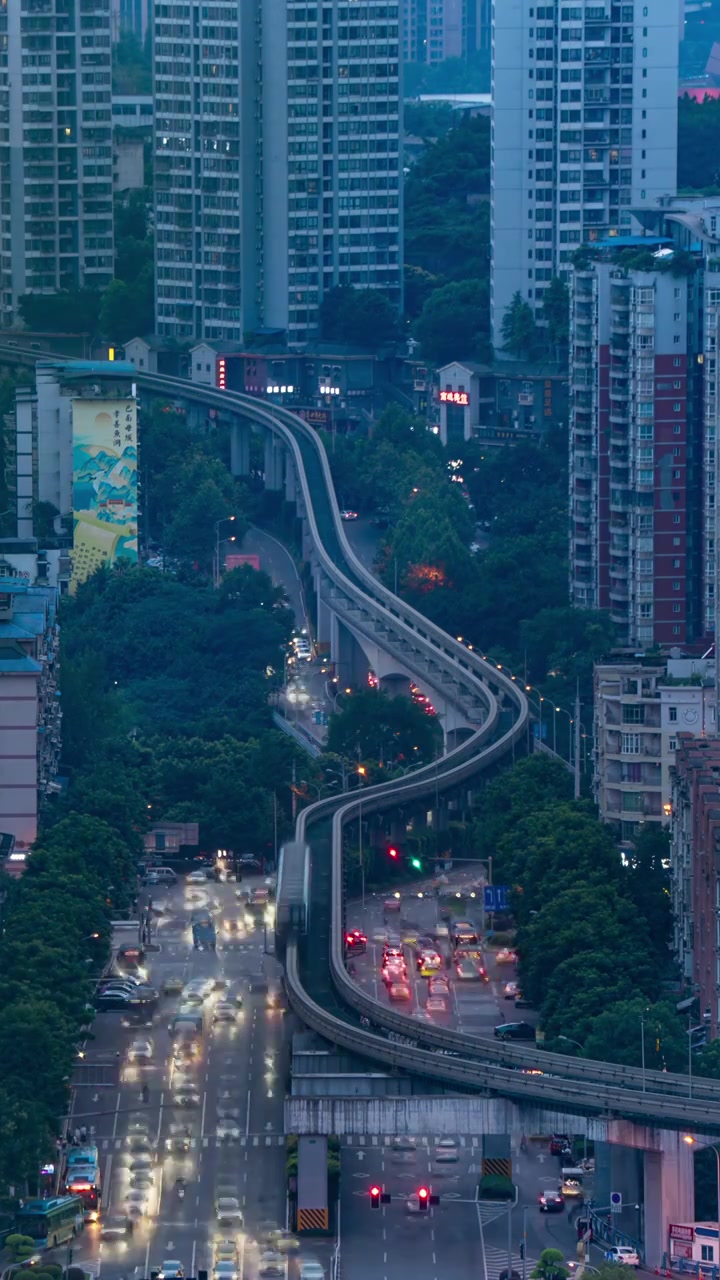 重庆鱼洞轻轨夜景都市延迟风光视频素材