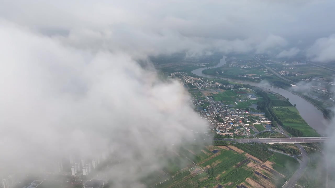 周口东新区沙颍河云海日晕佛光场景视频素材