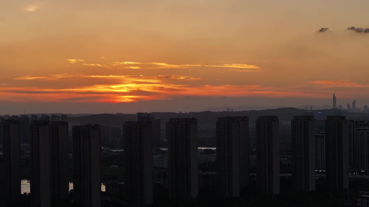 南京九龙湖夕阳航拍视频素材