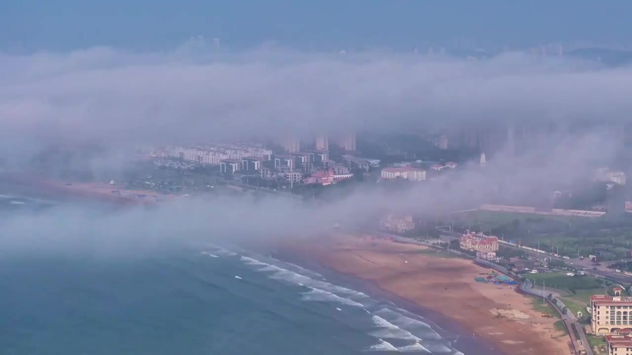 青岛西海岸的平流雾视频素材