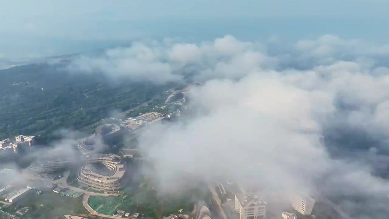 海岛上空飘动的云视频素材