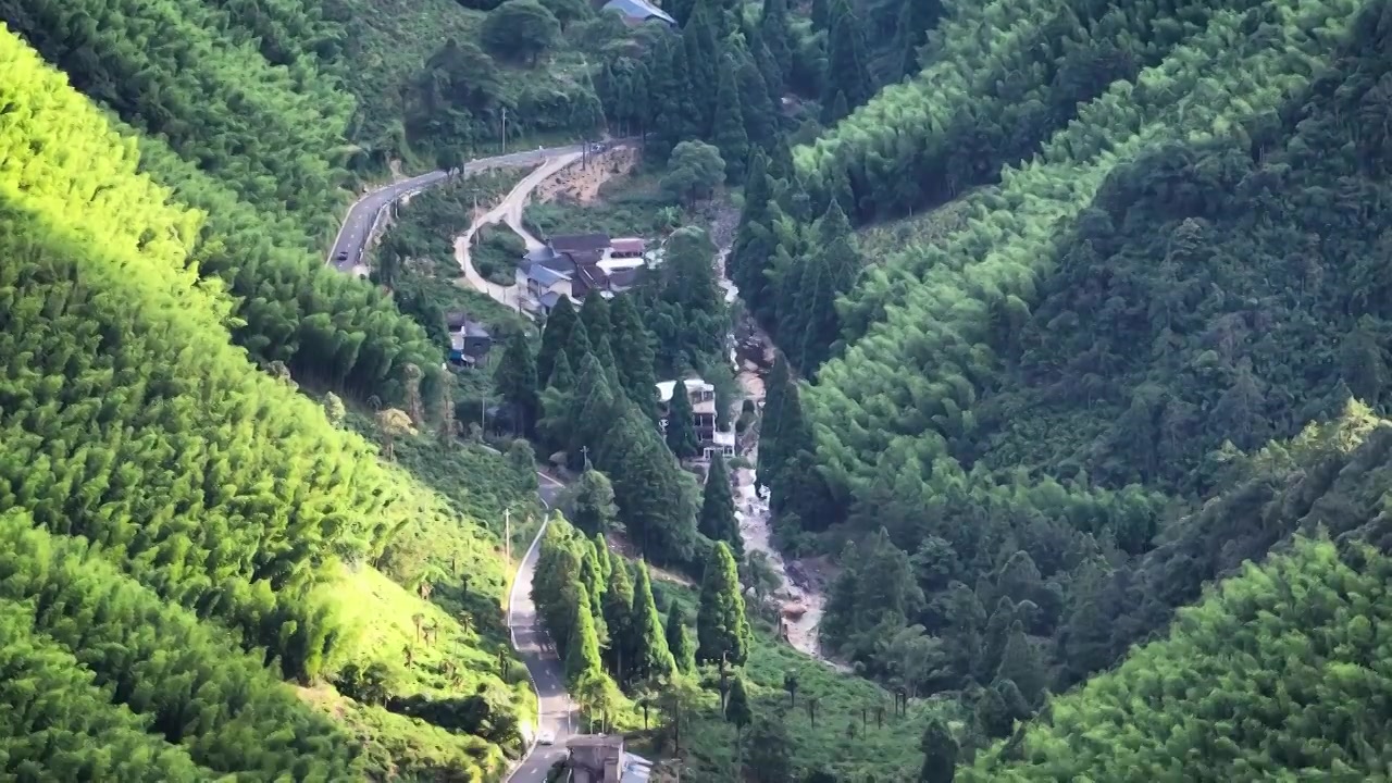 桐木关位于福建省武夷山市桐木村，是福建与江西的省界关隘，为武夷山八大雄关之一视频素材