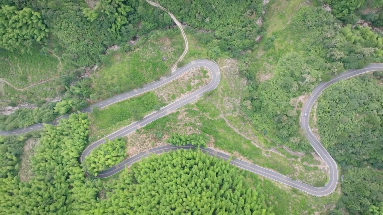 桐木关位于福建省武夷山市桐木村，是福建与江西的省界关隘，为武夷山八大雄关之一视频下载