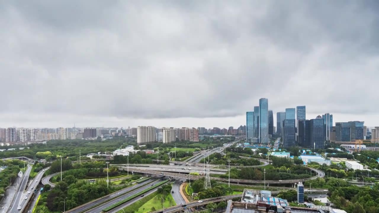 北京雨中的丽泽商务区8K延时视频素材