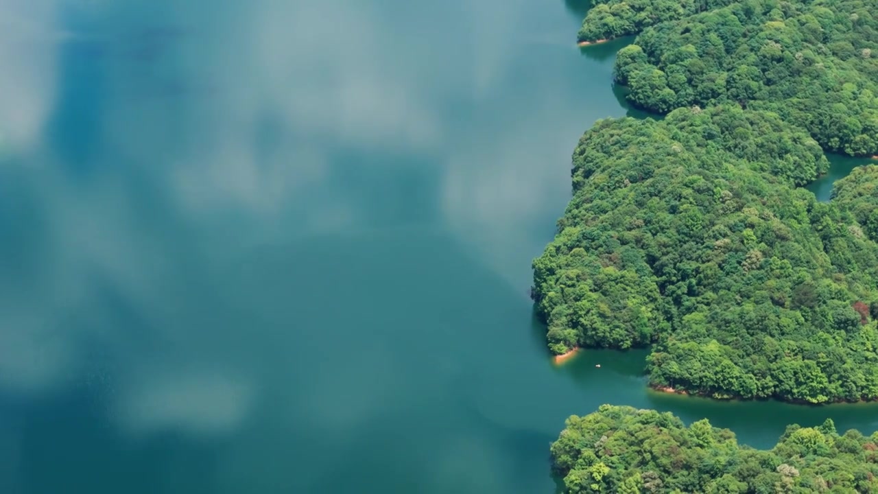 江西省乐平市翠萍湖水源地航拍风景视频素材