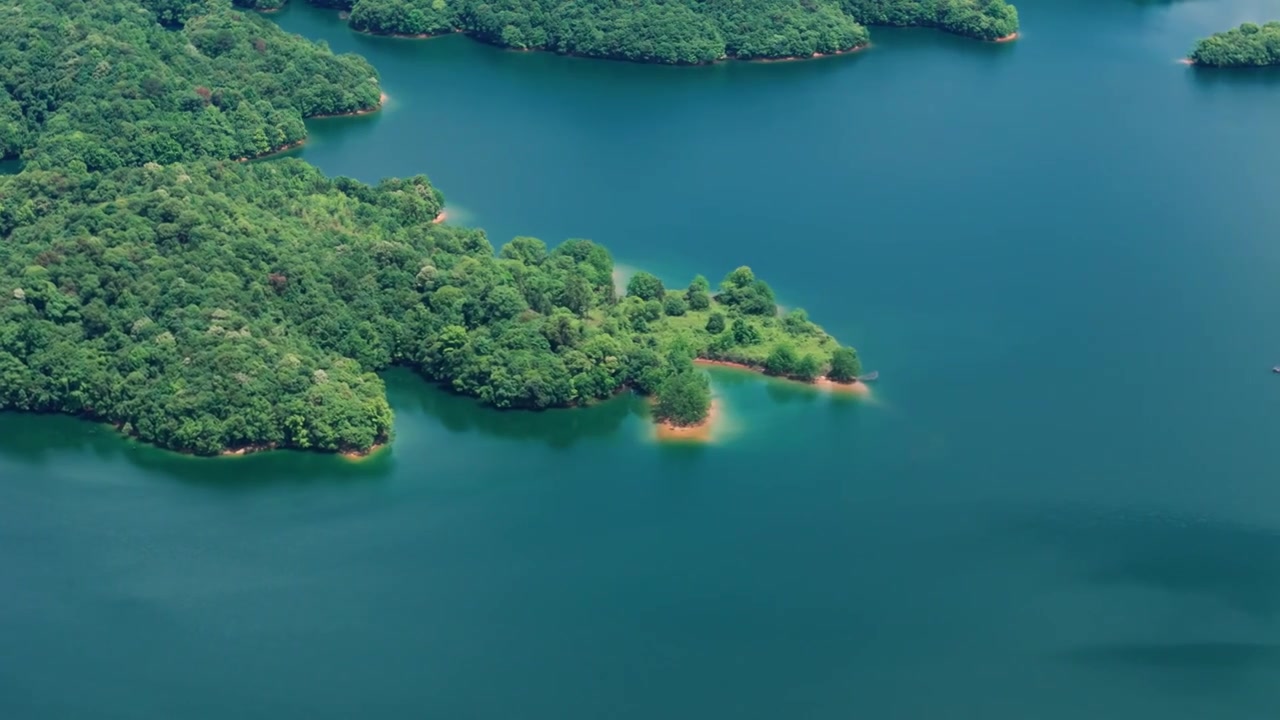 江西省乐平市翠萍湖水源地航拍风景视频素材