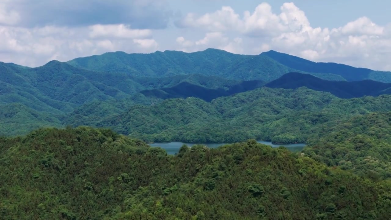 江西省乐平市翠萍湖水源地航拍风景视频素材