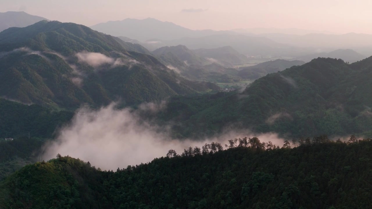 江西景德镇瑶里古镇风景航拍视频素材