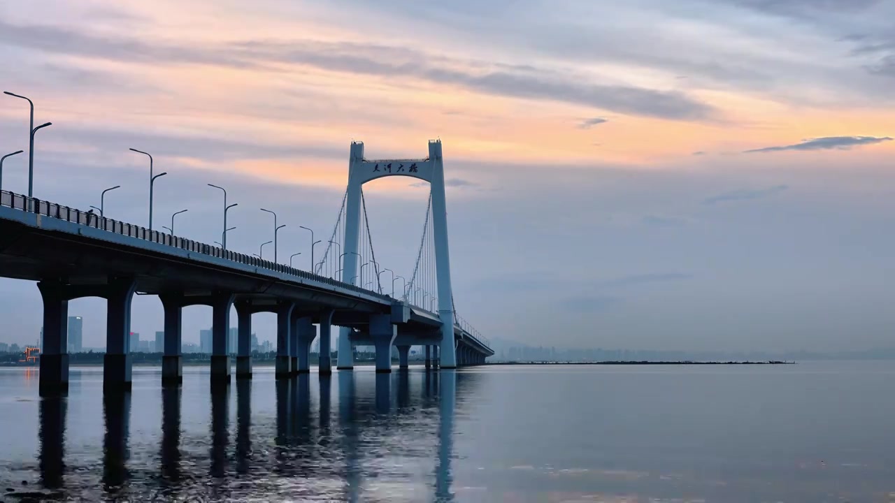 烟台开发区夹河大桥夕阳视频素材