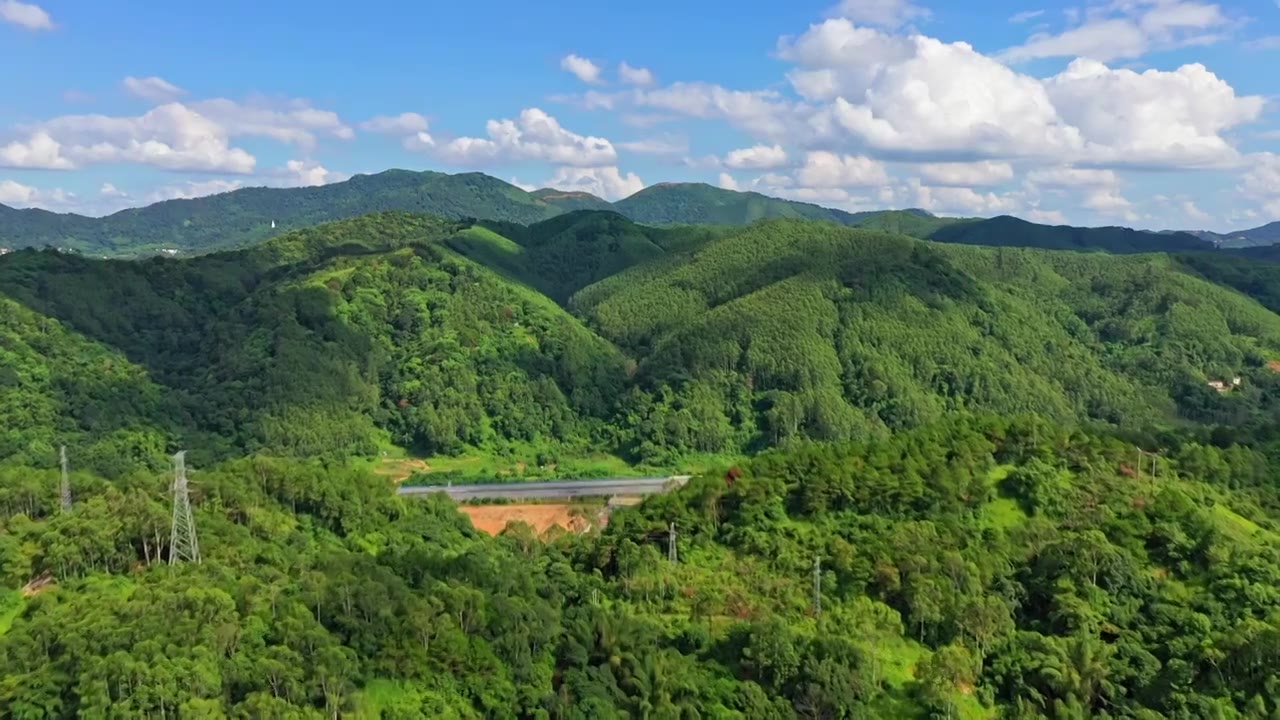 航拍横州市西津水利发电站视频素材