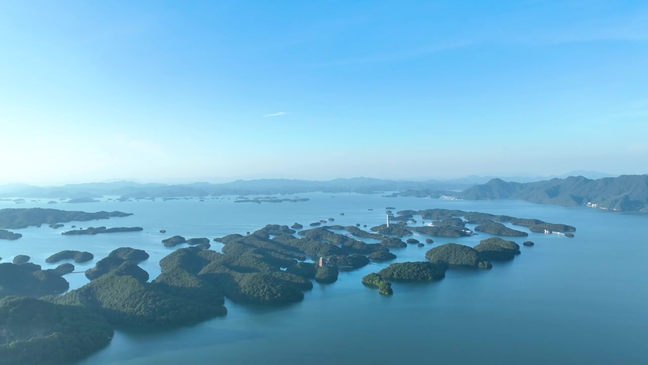 航拍江西旅游庐山西海岛屿湖景自然风景视频素材