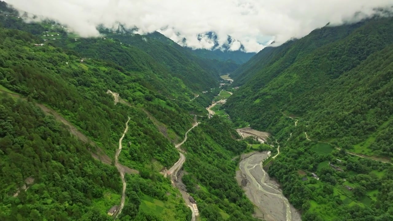 德贡公路 航拍视频素材