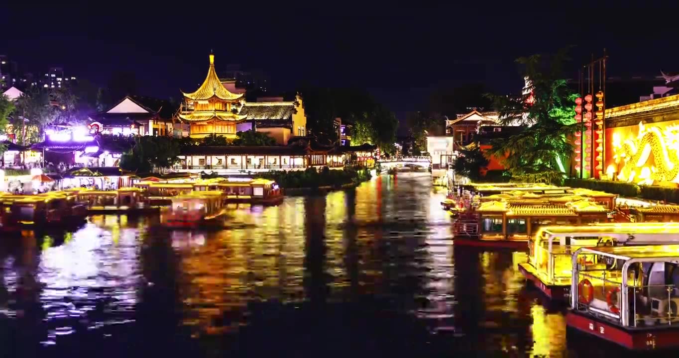 南京夫子庙秦淮河游船夜景视频素材