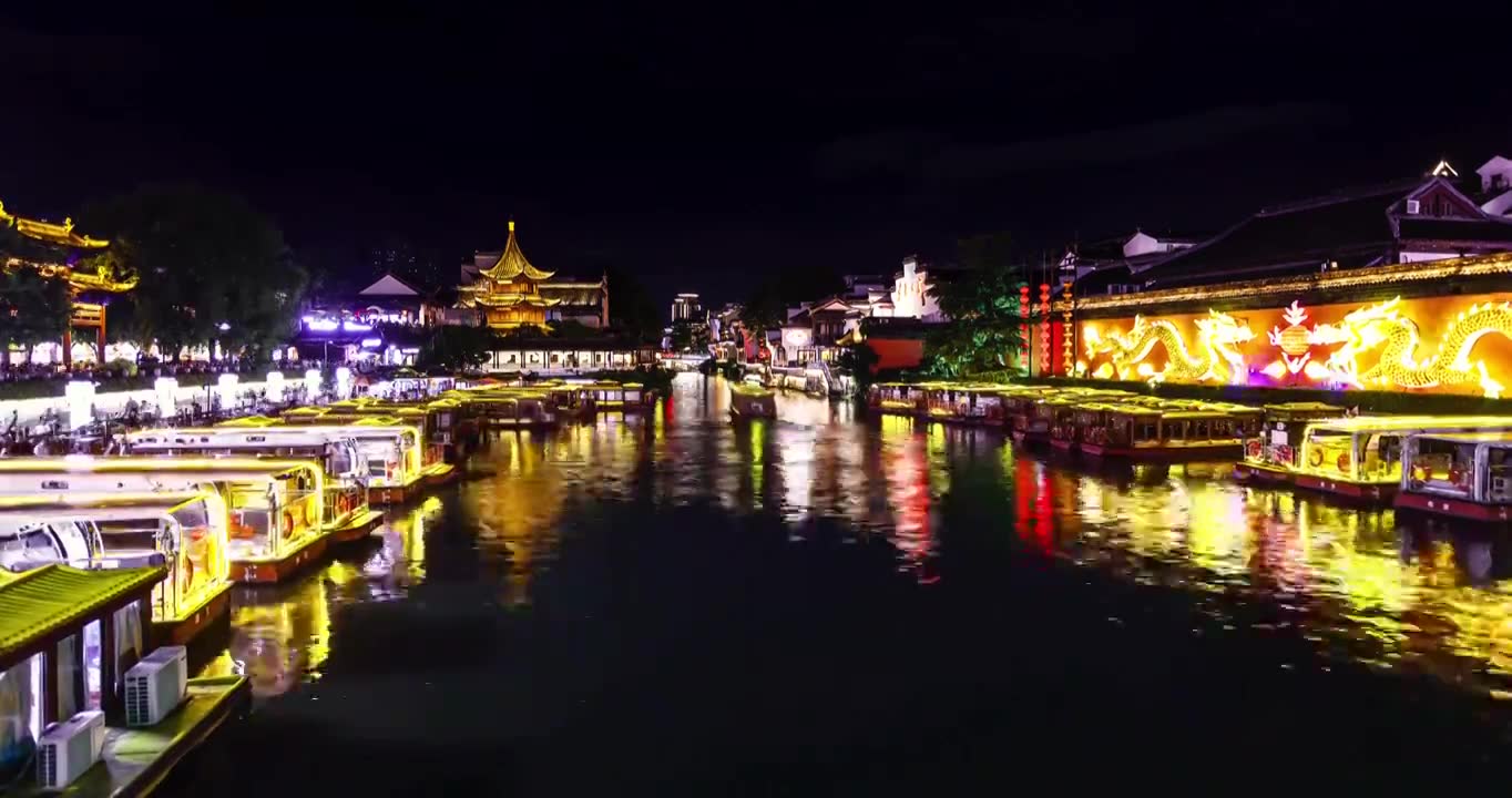 南京夫子庙秦淮河游船夜景视频素材