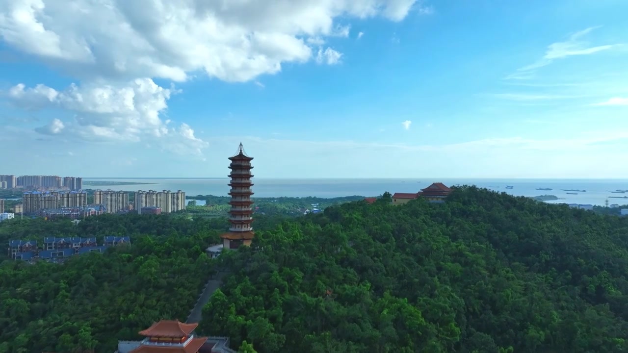 湖南岳阳圣安寺航拍视频素材