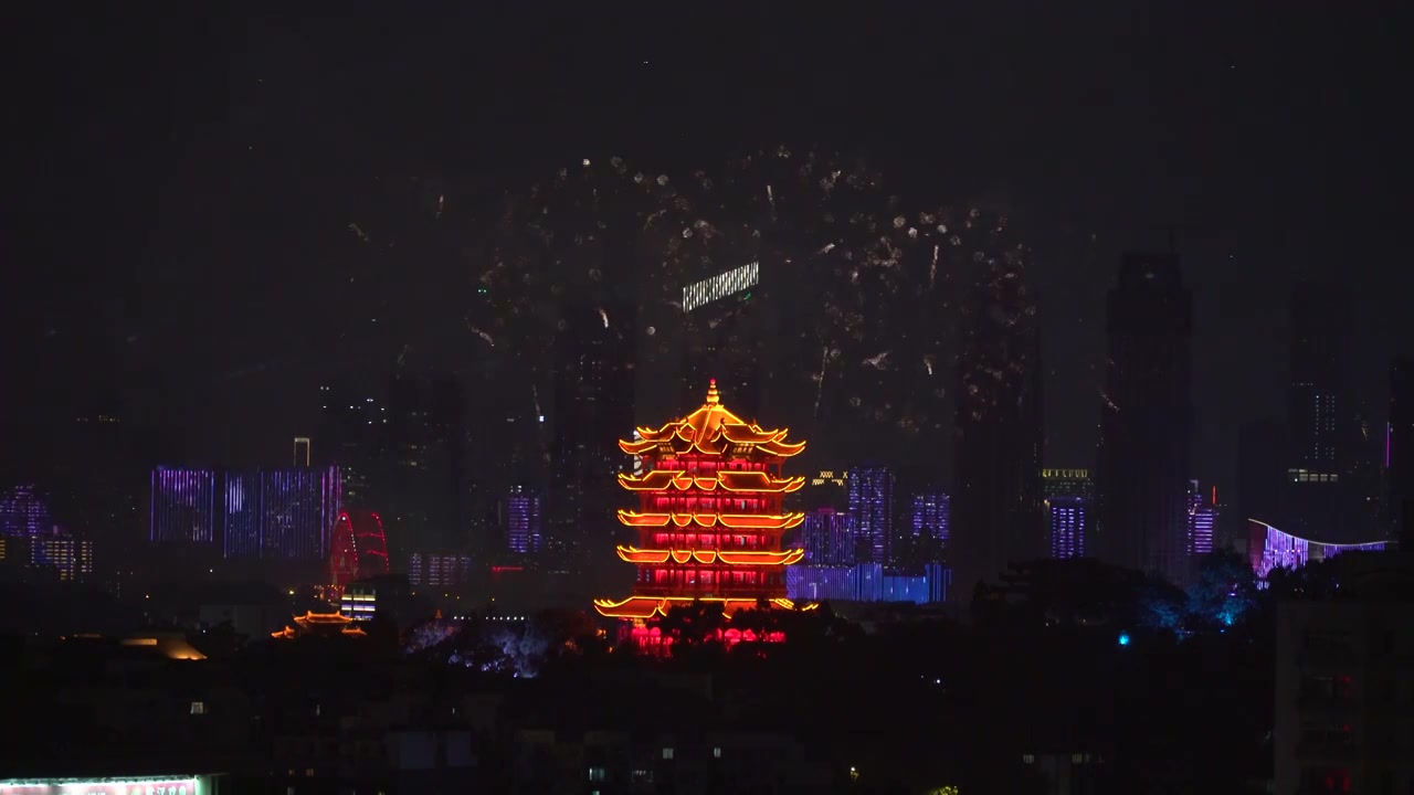 武汉黄鹤楼烟花秀特写视频视频素材