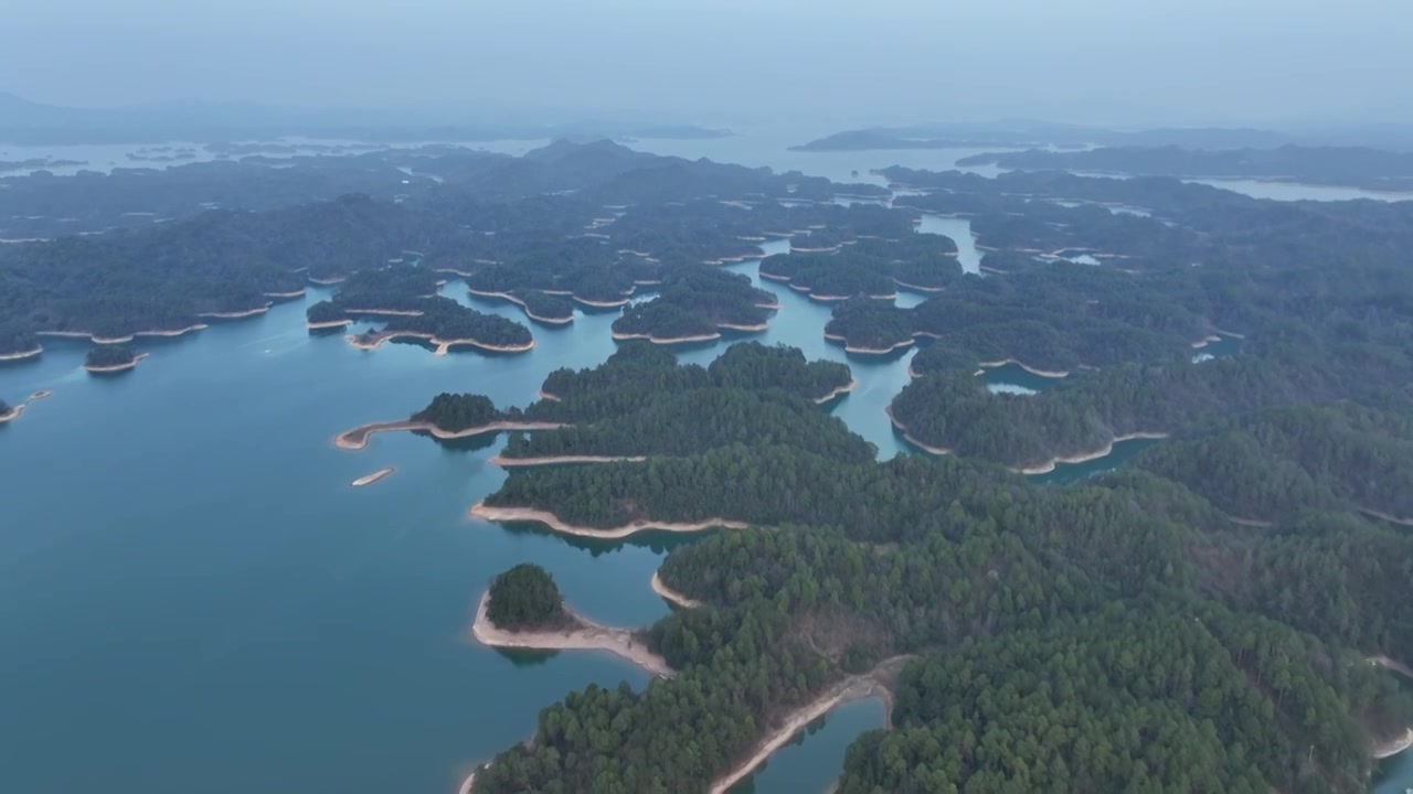 江西九江市庐山西海航拍千岛湖自然风光视频素材