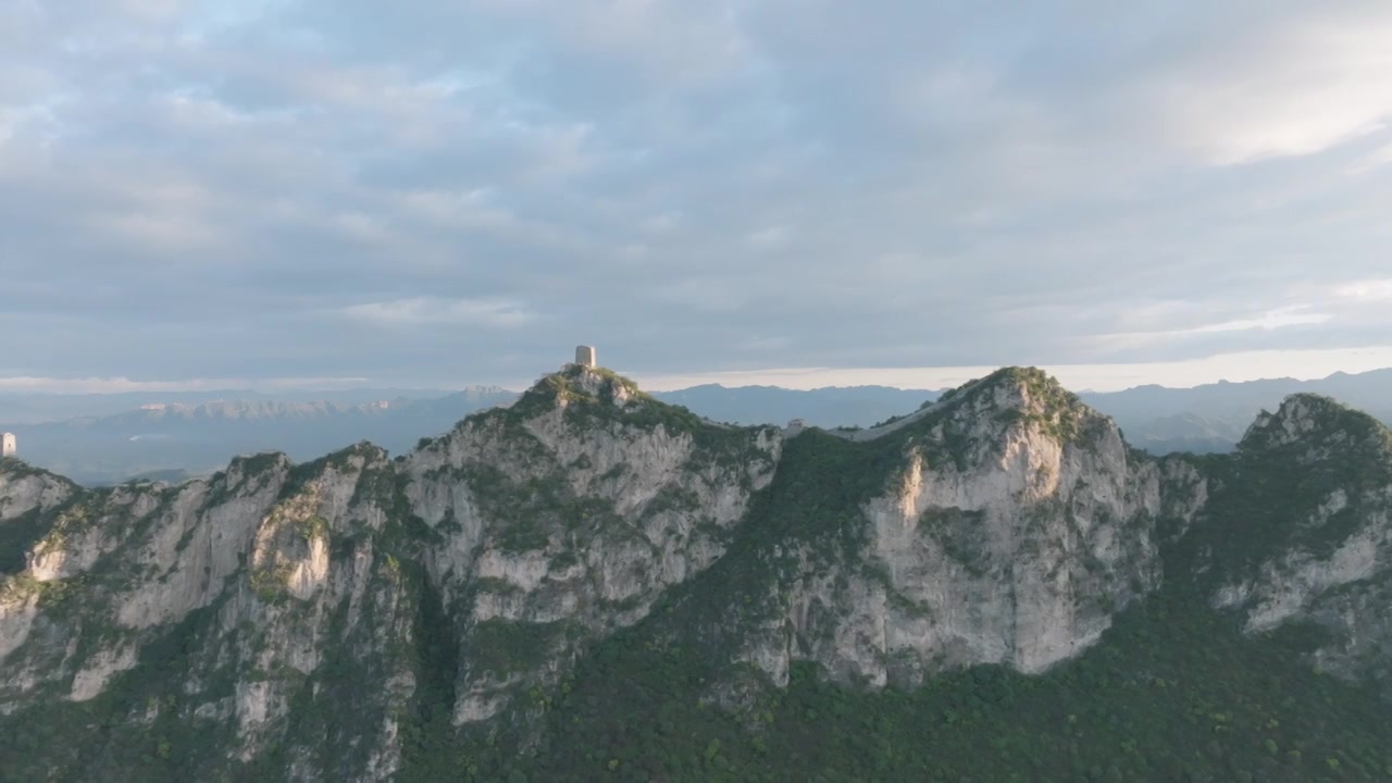 航拍万里长城司马台风景视频素材