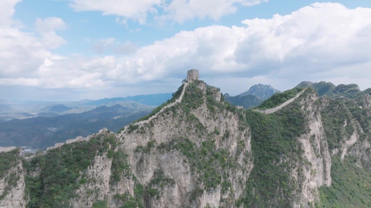 航拍万里长城司马台风景视频素材