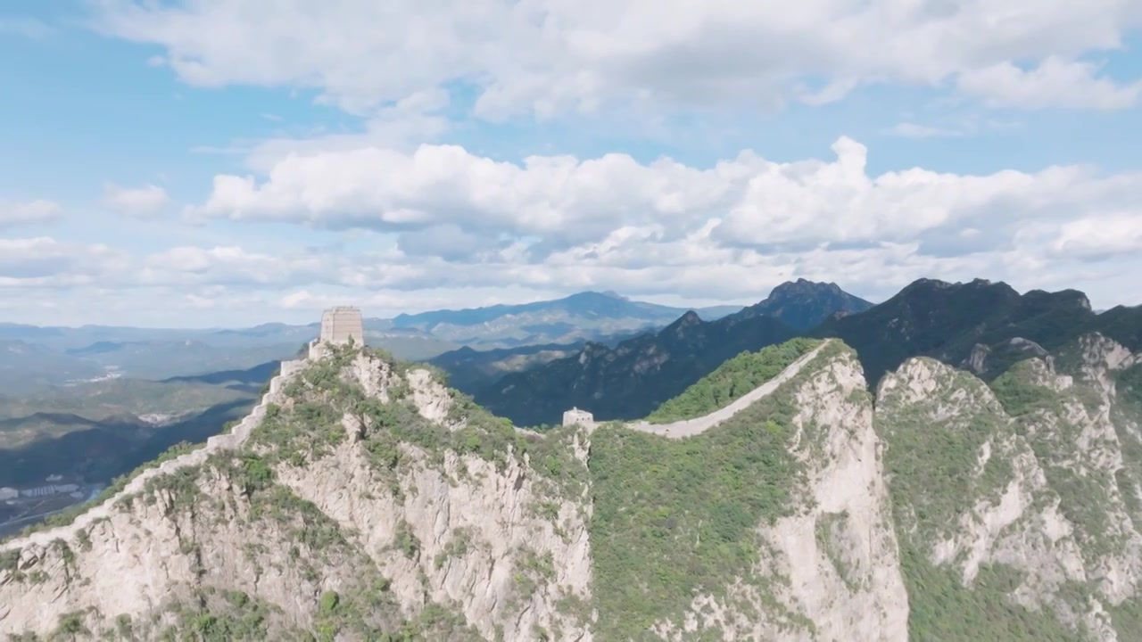 航拍万里长城司马台风景视频素材