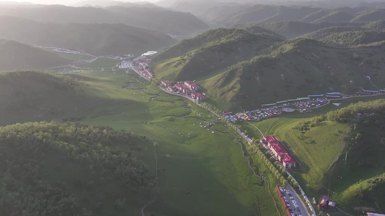 陕西省宝鸡市陇县关山草原航拍视频视频素材