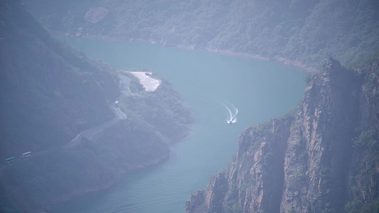 豫西大峡谷视频素材画面4