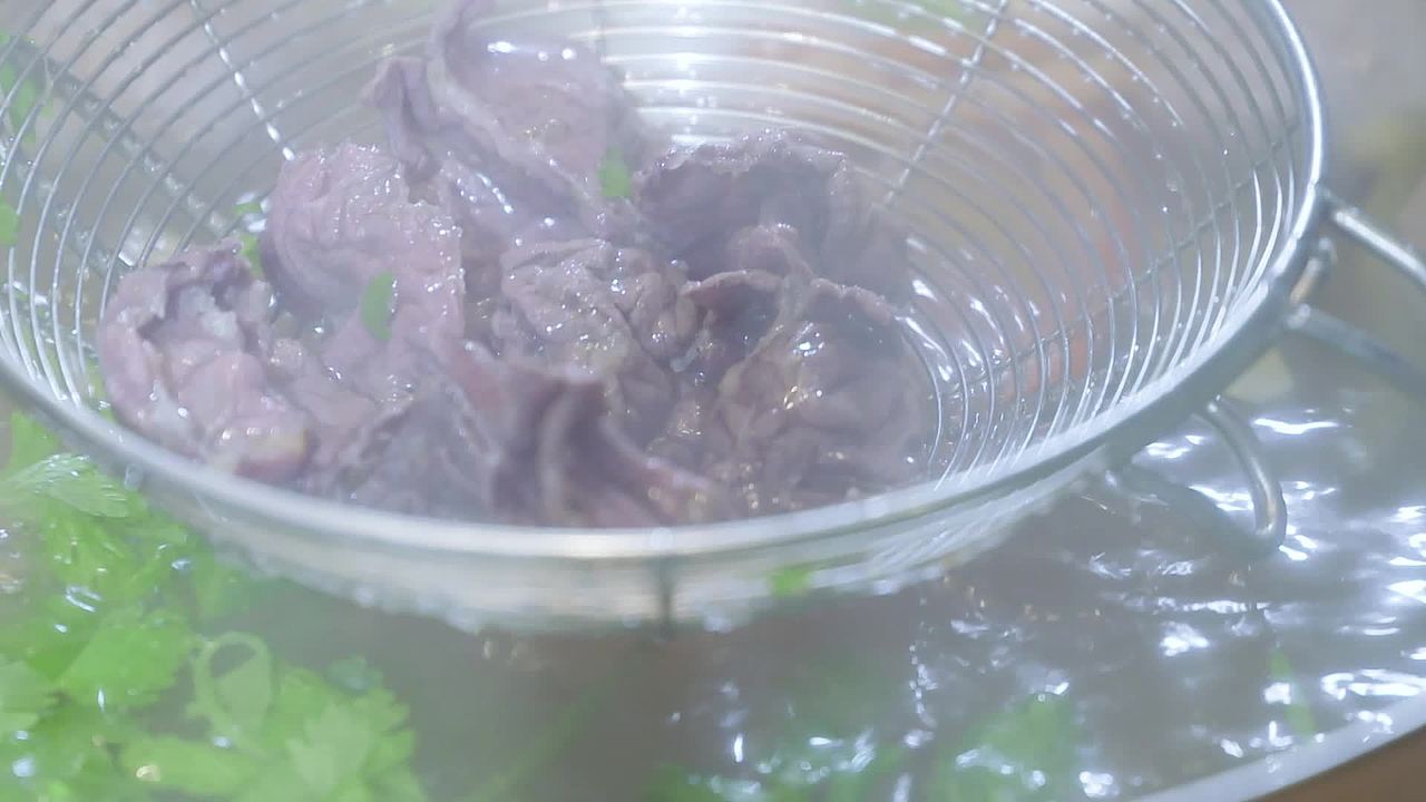 火锅 潮汕火锅 牛肉丸 手打牛肉丸 牛肉视频素材画面3