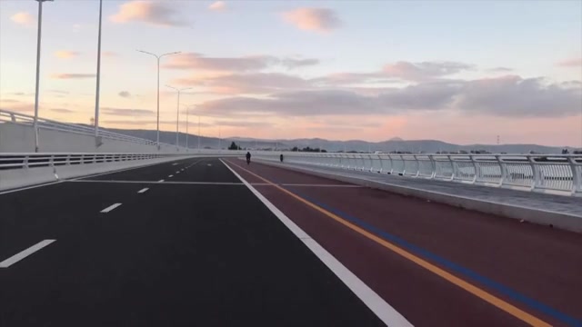 快速道路日落天际线视频素材画面3