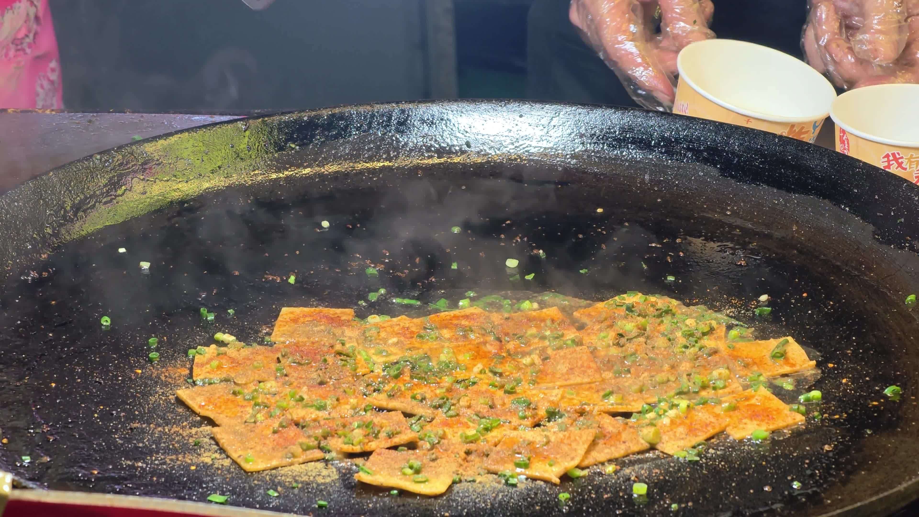 铁板美食烹饪视频素材画面4