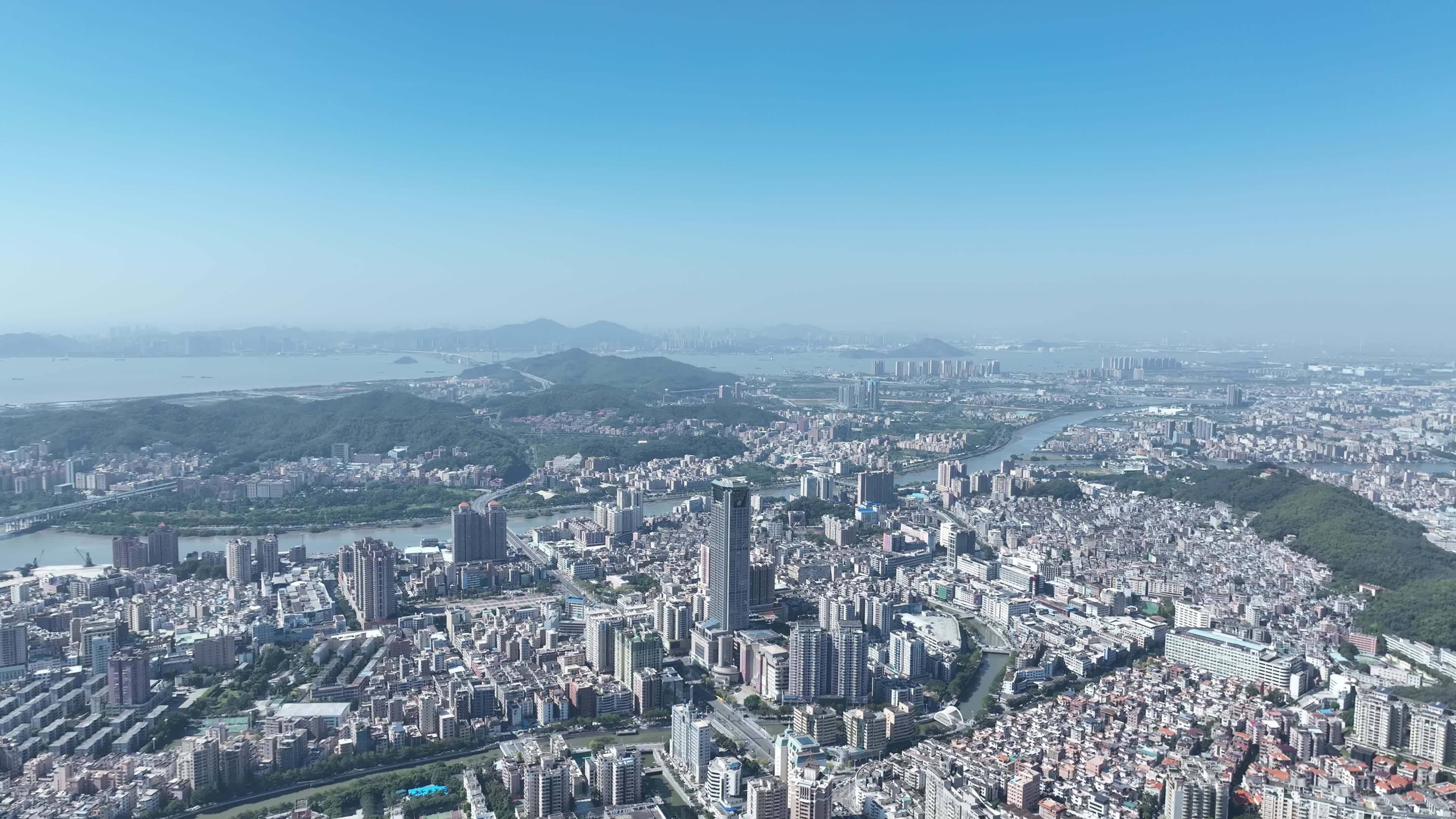 东莞虎门镇大景航拍城市建筑风光黄河时装城视频素材画面1