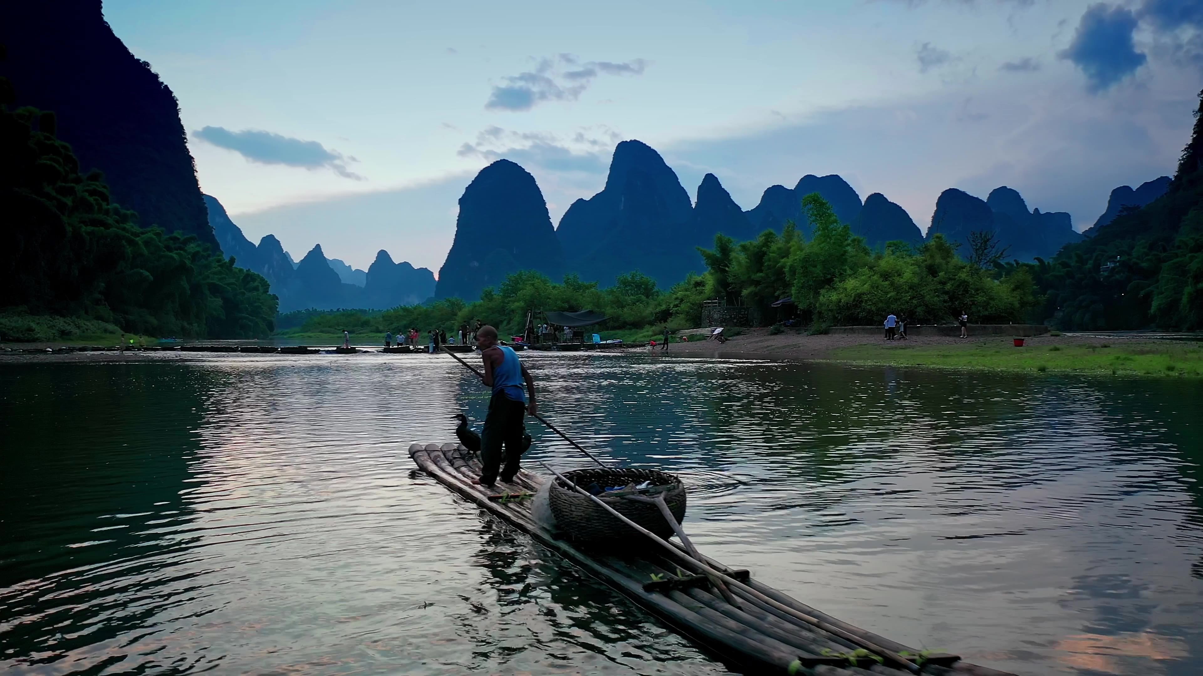 广西桂林喀斯特地貌夕阳视频素材画面2