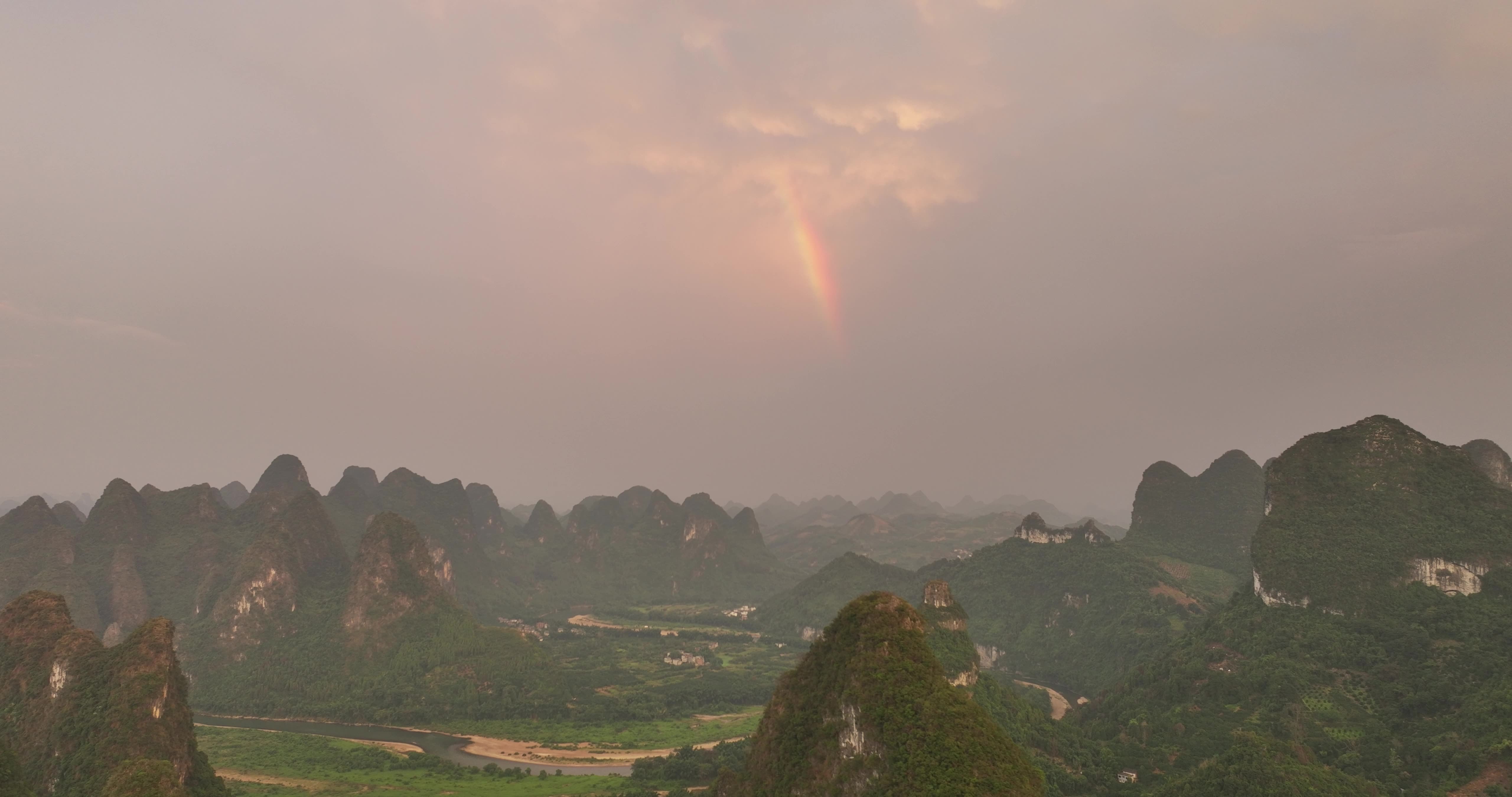 桂林 阳朔 九马画山 自然风光 日落视频素材画面1