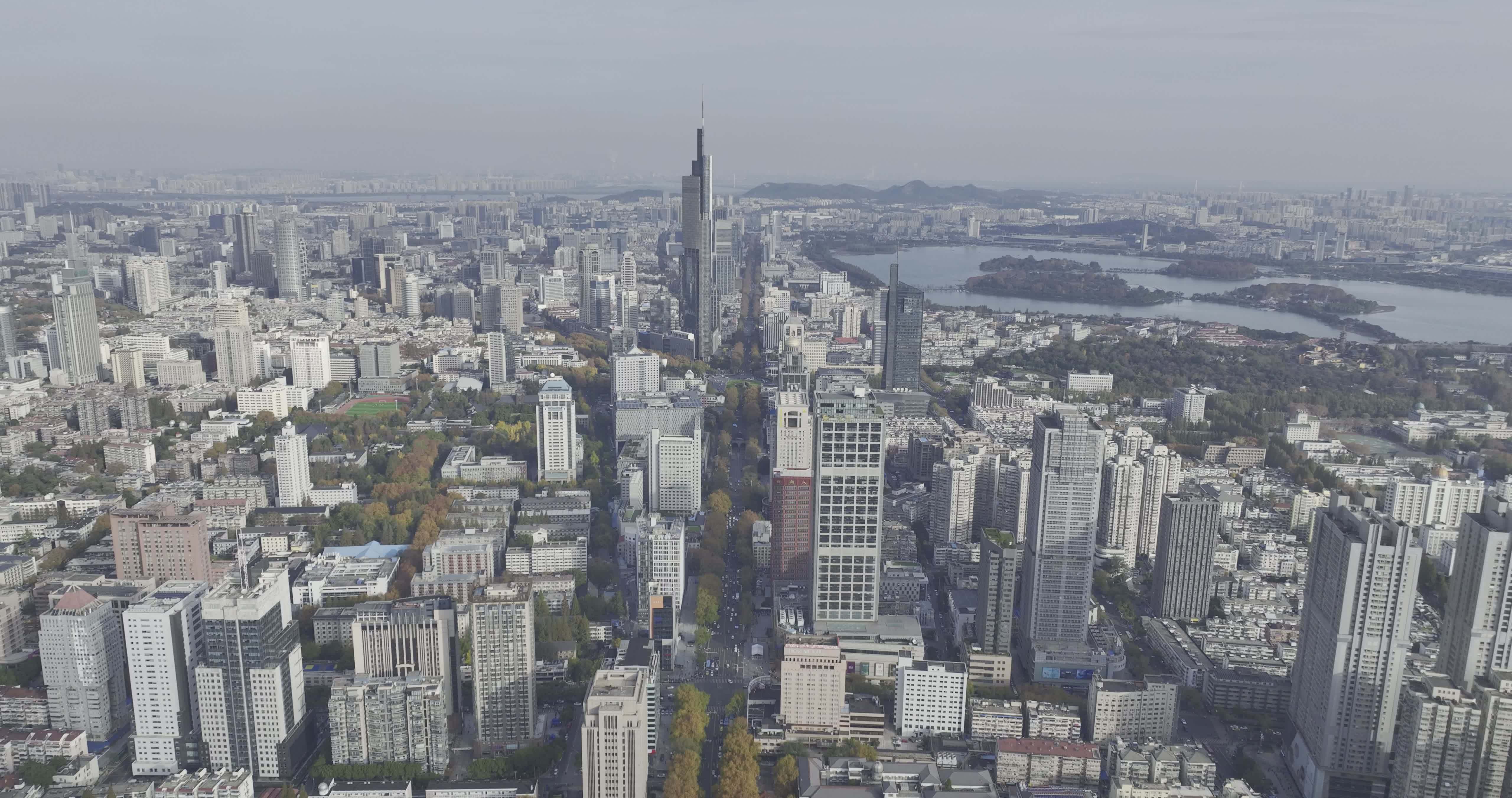 航拍南京紫峰大厦南京城市空镜-HLG视频素材画面1