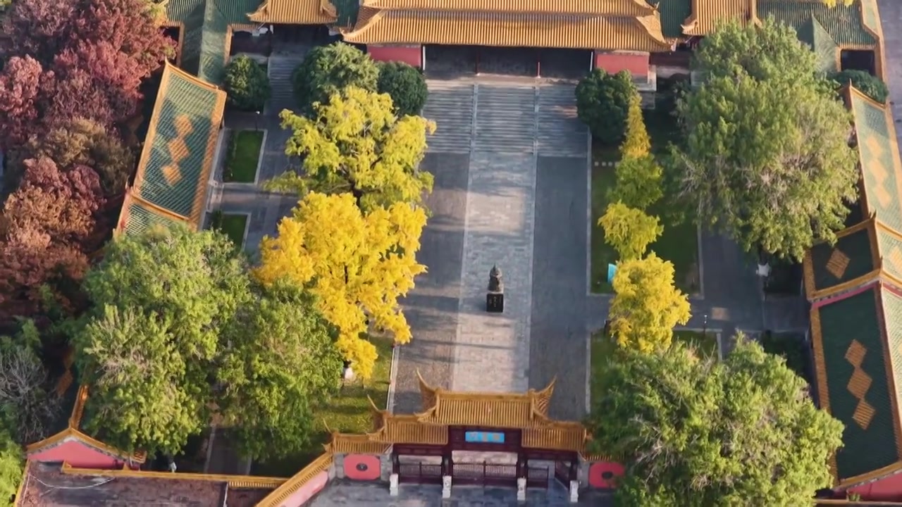南京朝天宫秋色，江苏南京视频素材画面4