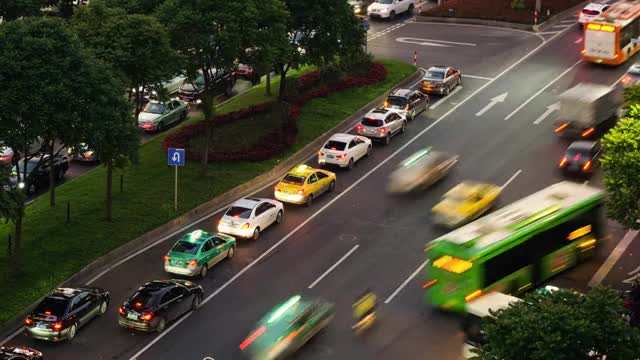 道路上的车视频素材