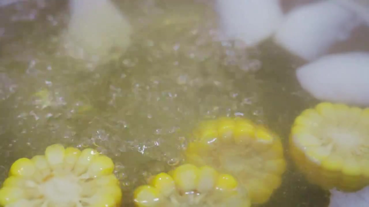 潮汕牛肉火锅视频素材画面4