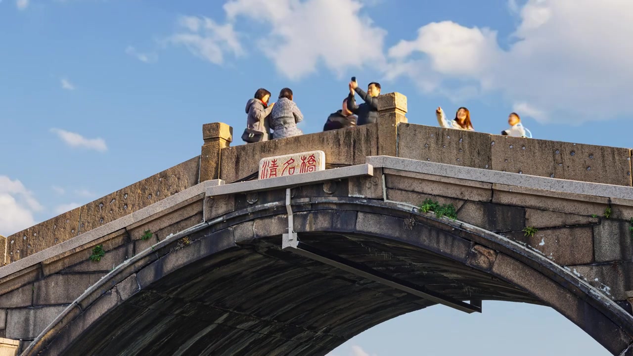 延时-无锡清名桥古运河景区视频素材画面3